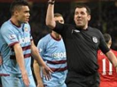 Phil Dowd to referee Chelsea v Manchester United FA Cup replay at Stamford Bridge
